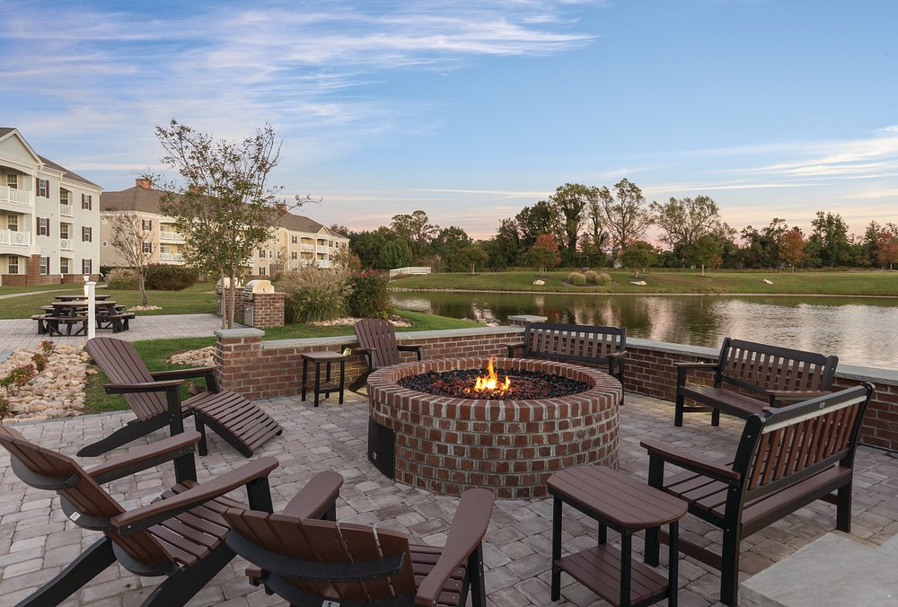 governors green7