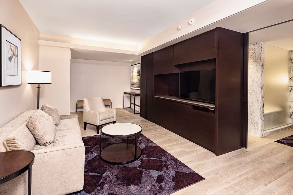 hilton 57th3